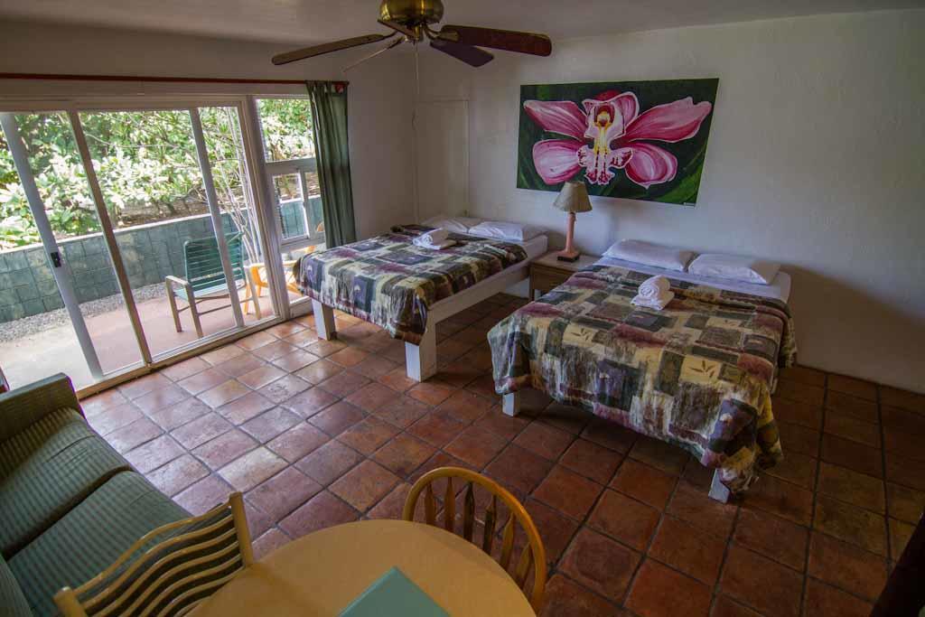 Backpackers Vacation Inn And Plantation Village Pupukea Exterior photo